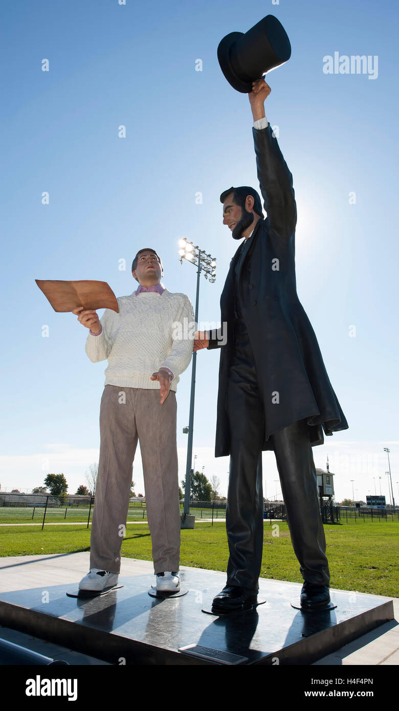 Giant size Seward Johnson bronze sculptures entitled "Return Visit