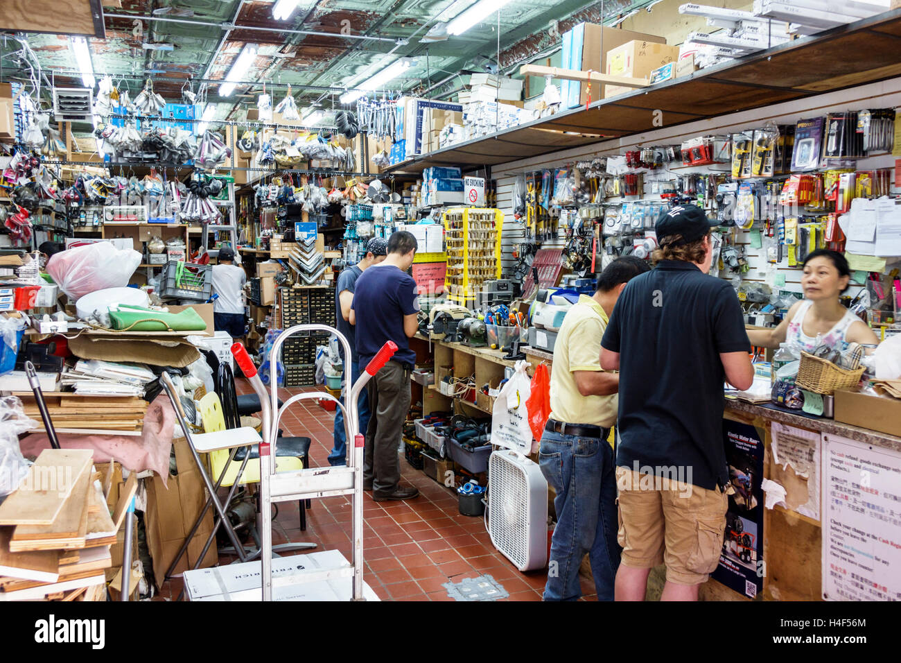New York City,NY NYC,Lower Manhattan,Chinatown,New Wing Cheung Hardware
