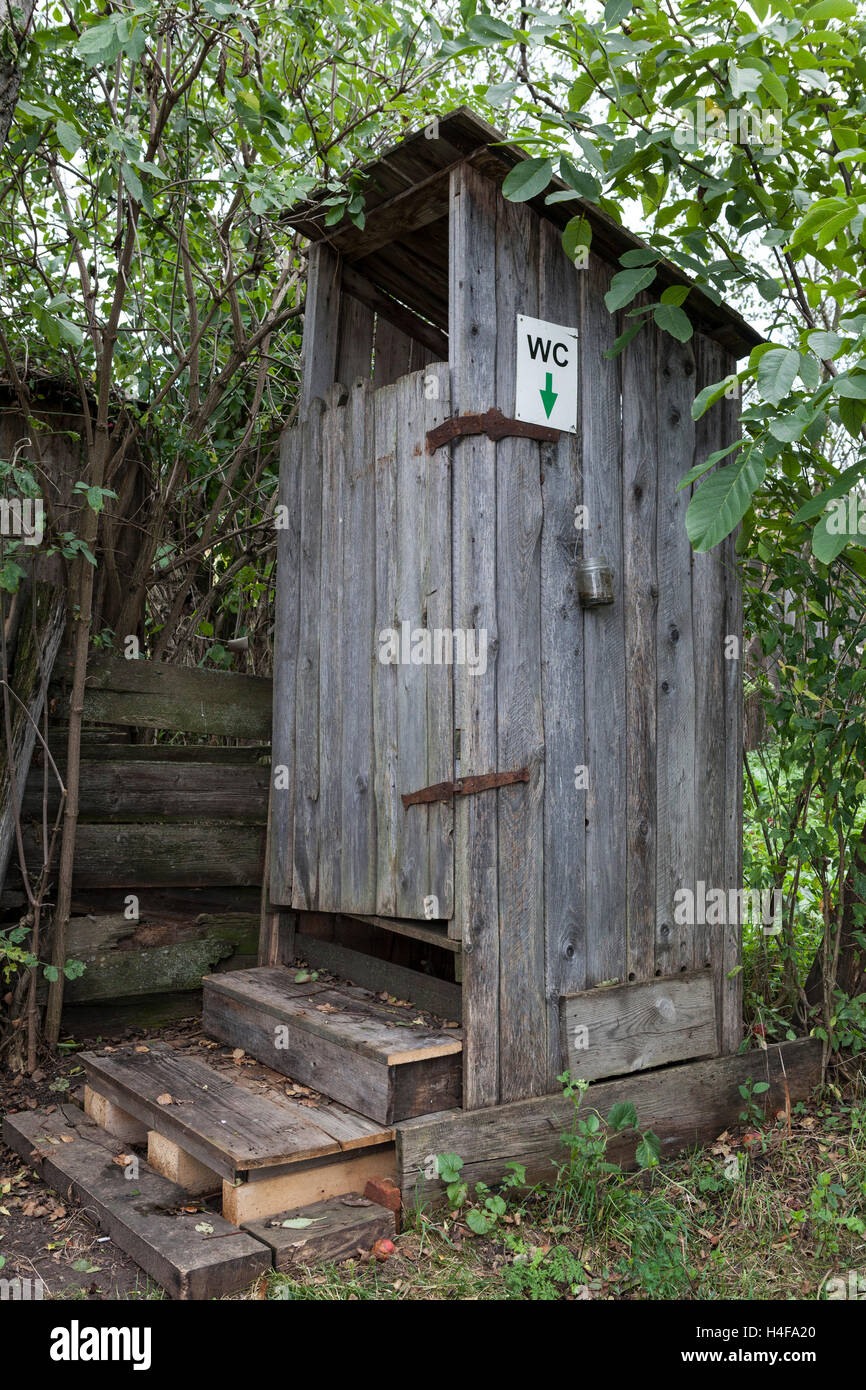 Toilet hut hi-res stock photography and images - Alamy