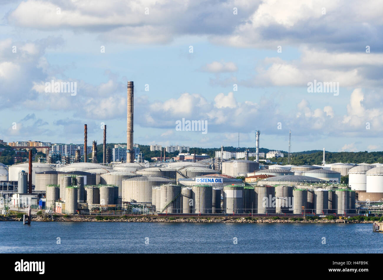 Lagertanks, Silos für Erdöl und Benzin in Schweden, 1969. Storage tanks,  oil and gas silos in Sweden, 1969 Stock Photo - Alamy