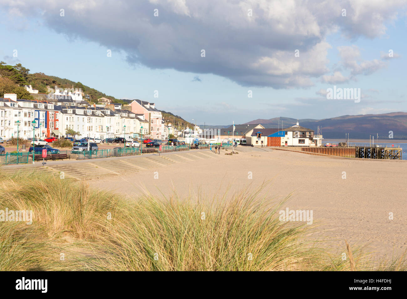 The Welsh coastal town of Aberdovey (Aberdyfi), Gwynedd, West Wales, UK Stock Photo