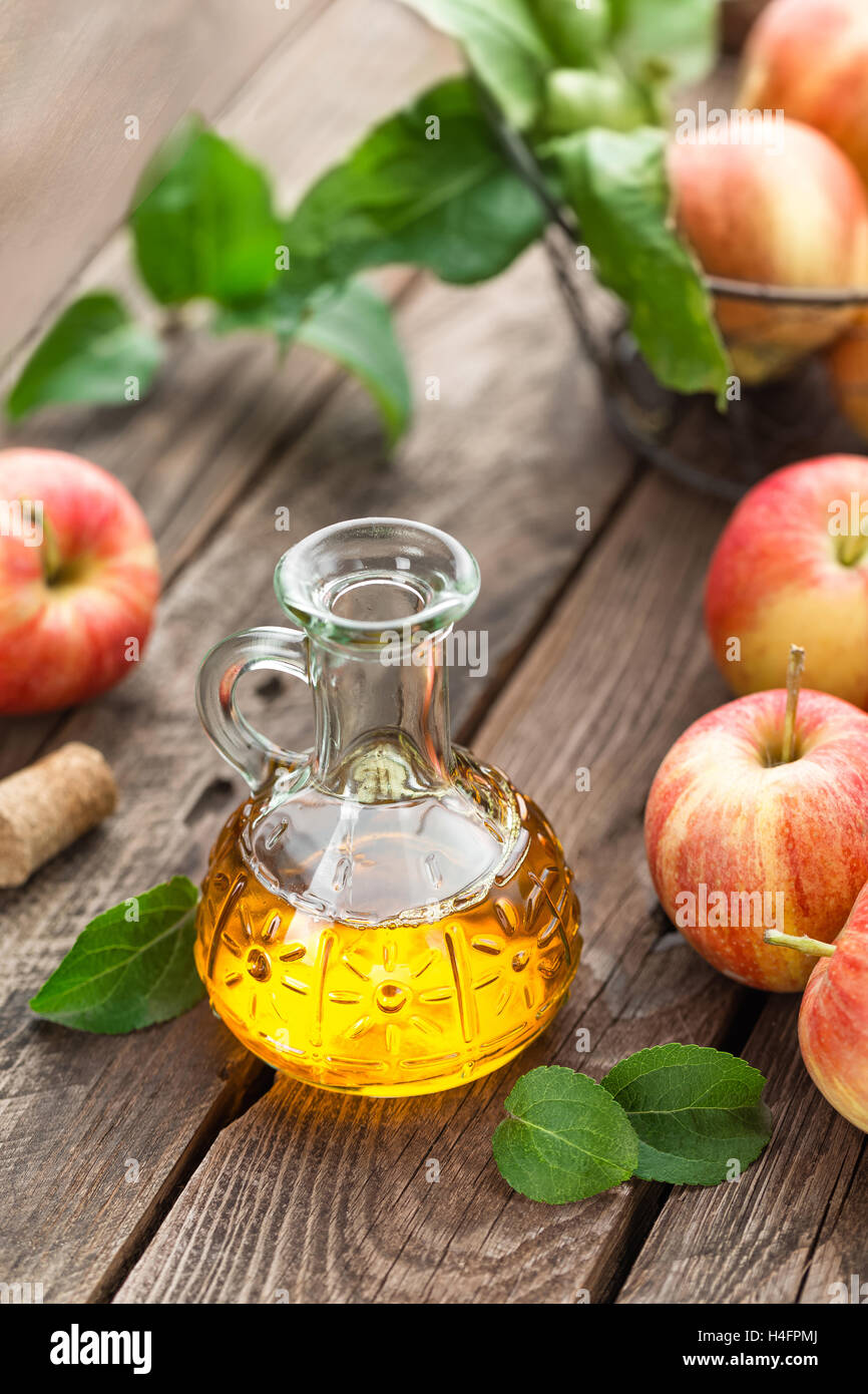 apple cider vinegar Stock Photo Alamy