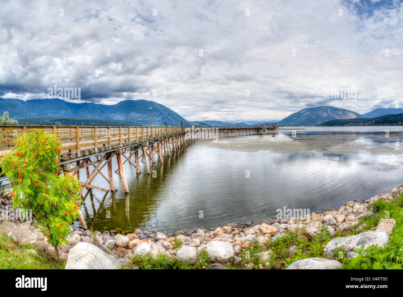 Salmon arm british columbia hires stock photography and images Alamy
