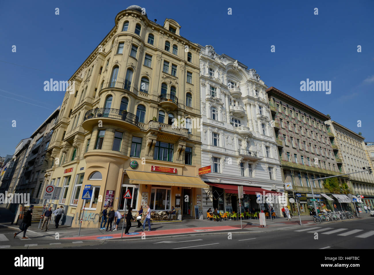 Linke Wienzeile  street corner. Majolikahaus and Otto Wagner House. Vienna, Austria Stock Photo
