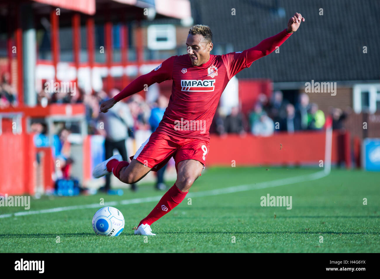 Adam Smith playing football for Alfreton Town FC in the Vanarama National League North Stock Photo