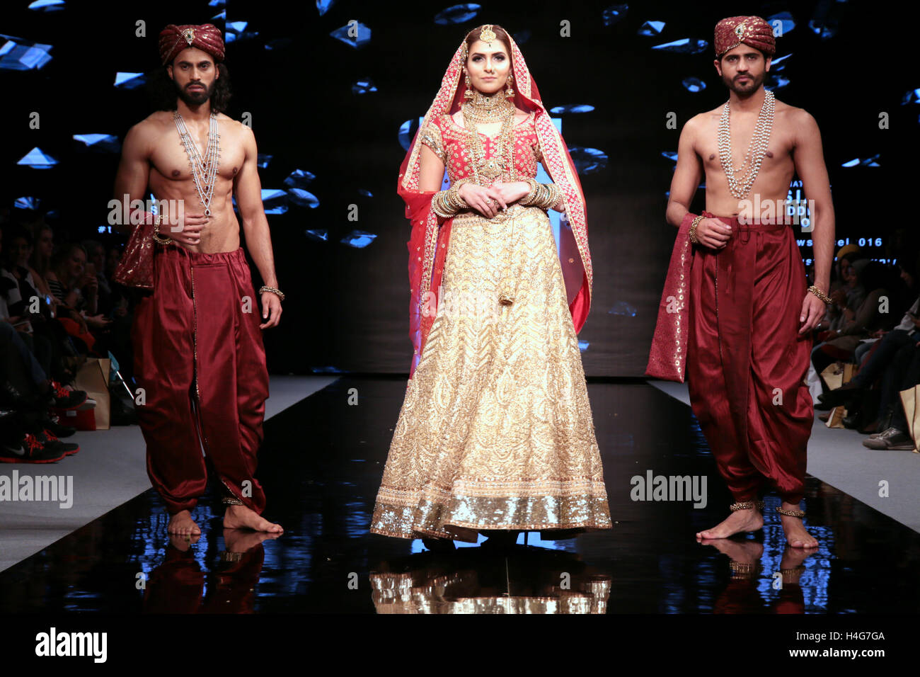 London UK 15 Oct.2016 The National Asian Wedding Show opening day in the London Excel saw the runway with the top British Asian  designers on show Diyas,Neetikas,Bibi,obc Omega @Paul Quezada-Neiman/Alamy Live News Stock Photo