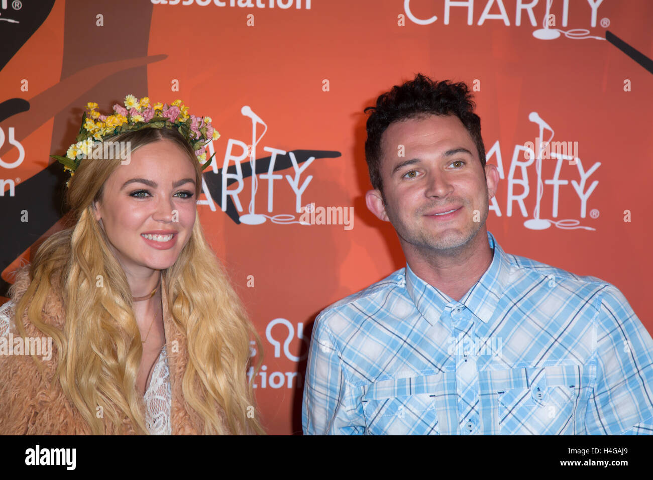 Los Angeles, USA. 15th Oct, 2016. Jillian Sipkins and Justin Willman