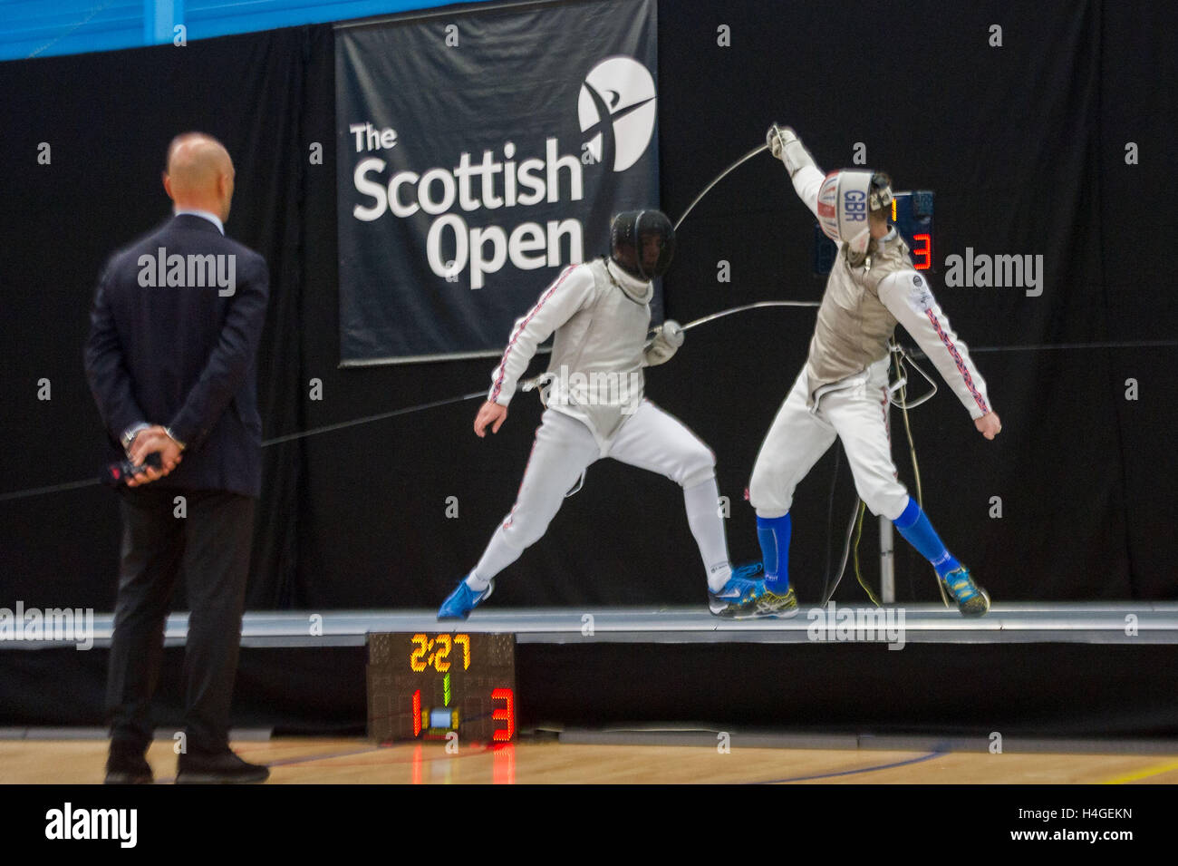 Foil Fencing High Resolution Stock Photography and Images Alamy