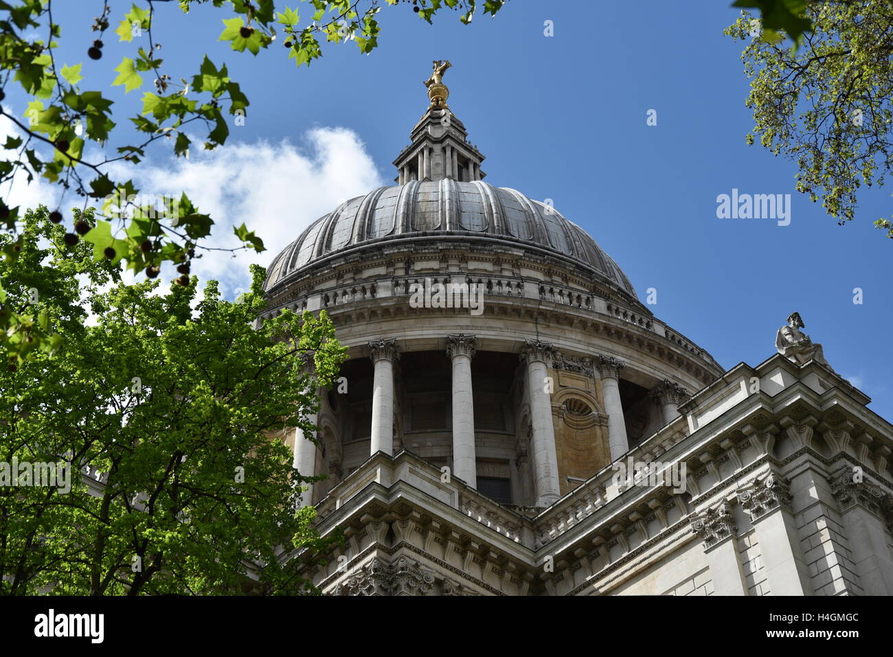 St Pauls Cathedral under a blue sky Stock Photo