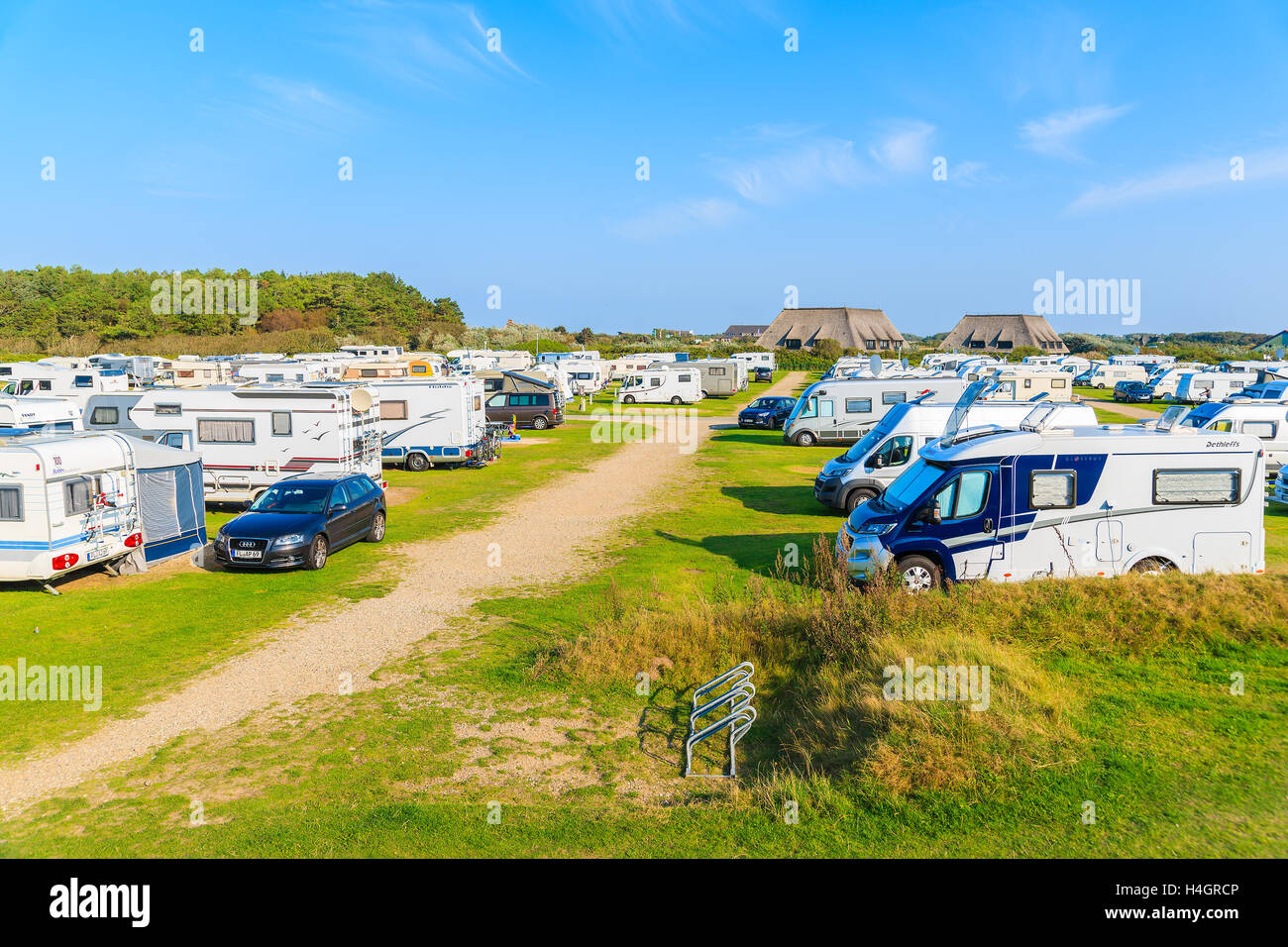 Camper on island hi-res stock photography and images - Alamy