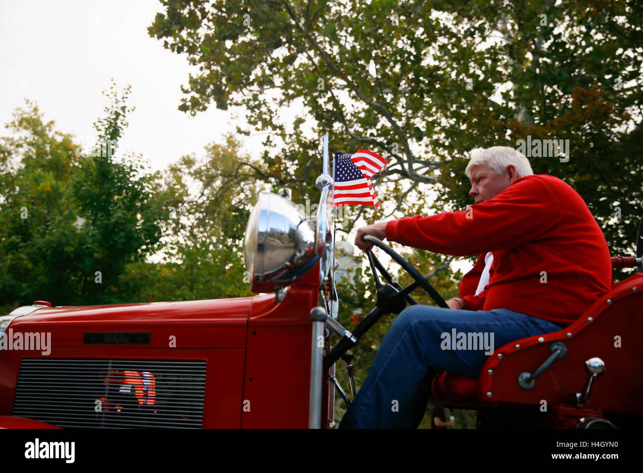 IU parade. (Photo by Jeremy Hogan Stock Photo Alamy