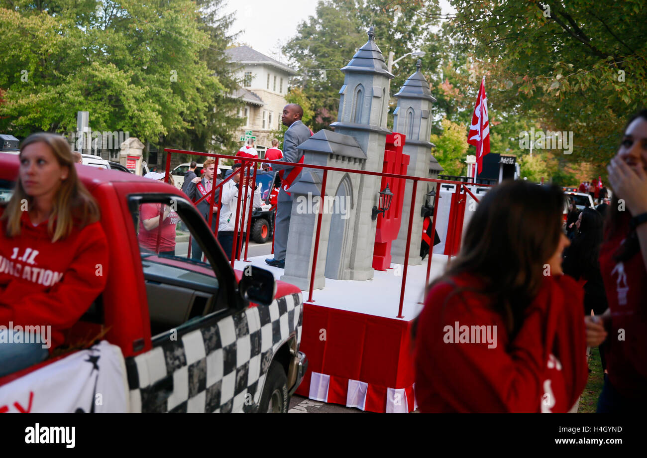 IU parade. (Photo by Jeremy Hogan Stock Photo Alamy