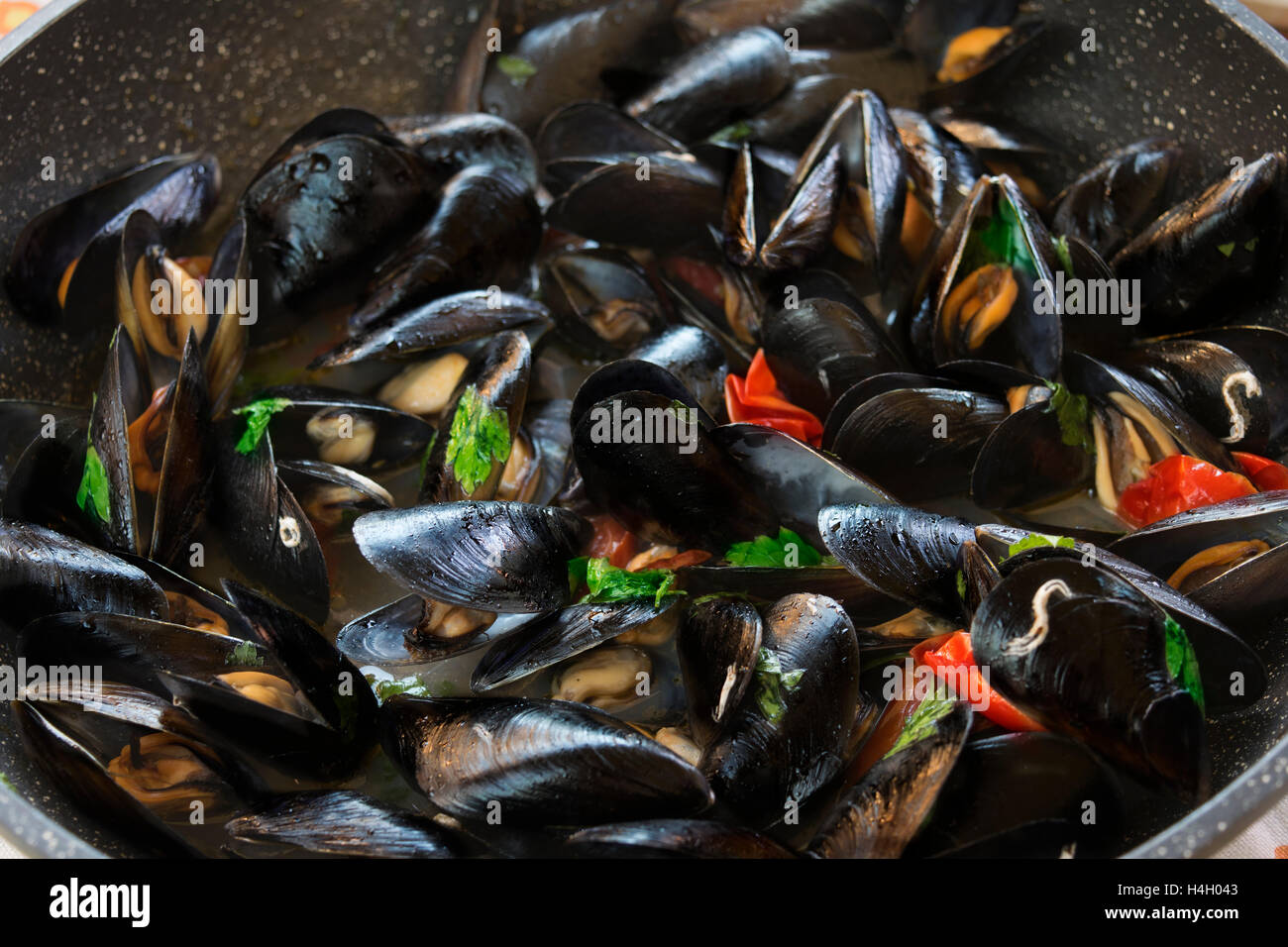 impepata of mussels Stock Photo Alamy