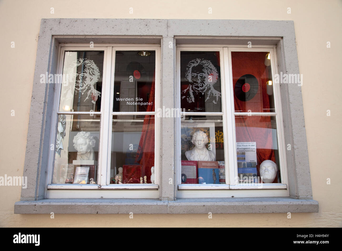 Window with Beethoven souvenirs, Beethoven shop, Bonn, Rhineland, North Rhine-Westphalia Stock Photo