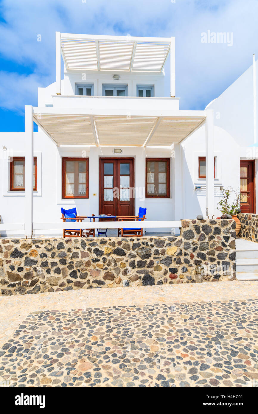 Traditional holiday apartments built in Greek style in Imerovigli