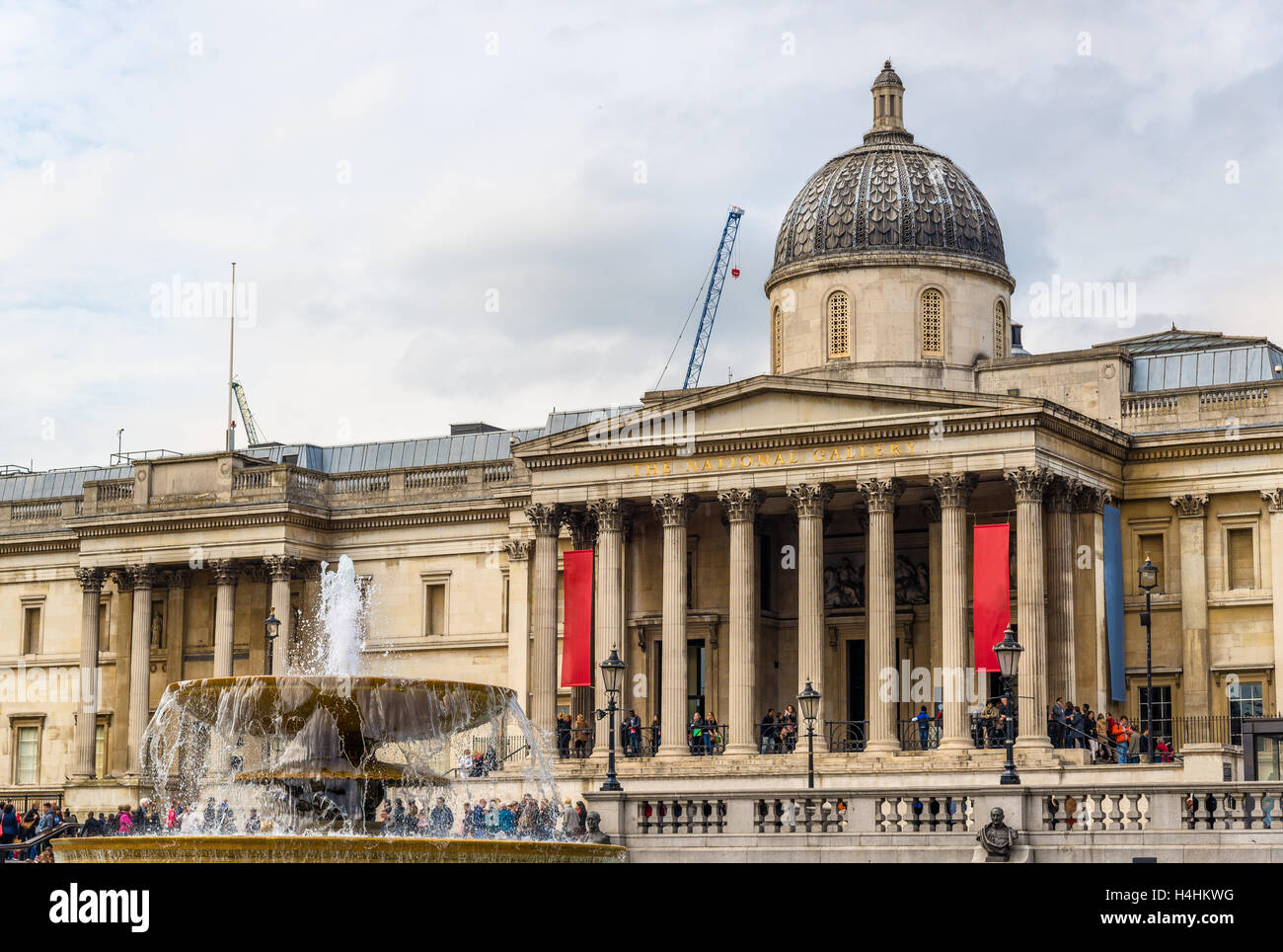 Fountain and the National Gallery on Trafalgar Square, London Stock Photo