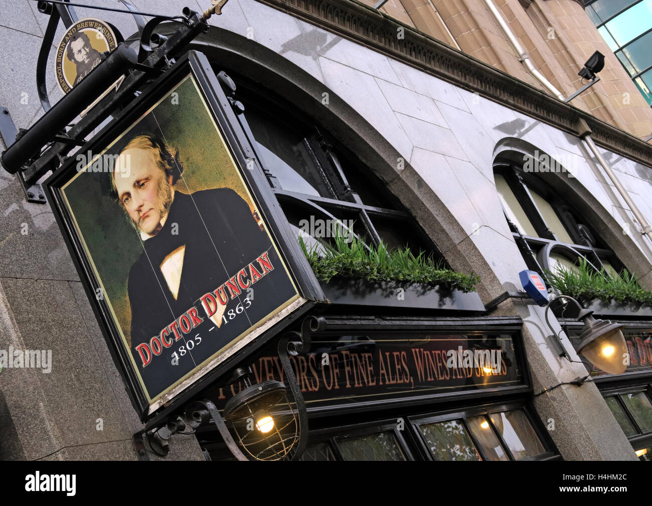 Doctor Duncans Pub,St Johns Ln,Liverpool,England,UK Stock Photo