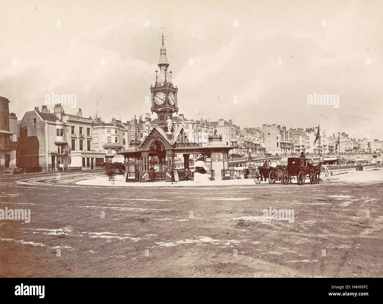 Horse clock tower hi-res stock photography and images - Alamy