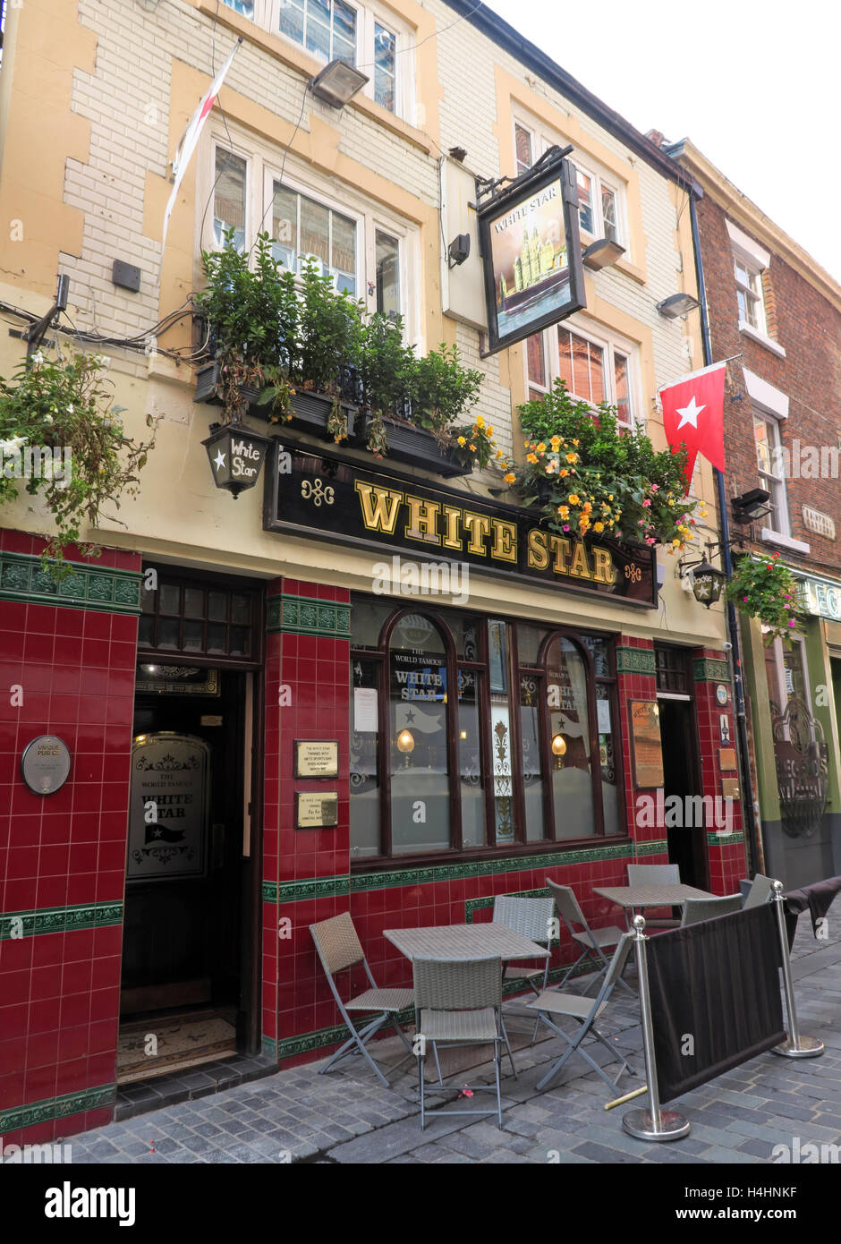 White Star Pub,2-4 Rainford Gardens, City Centre, Liverpool L2 6PT Stock Photo