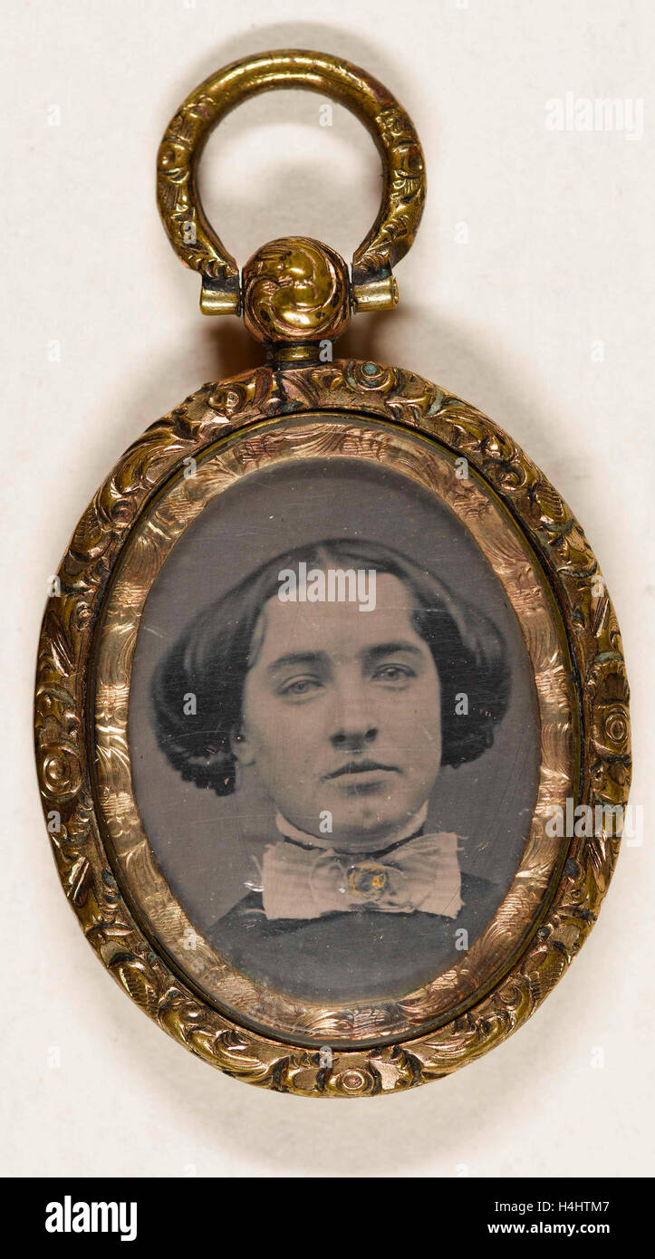 Pendant portraits hires stock photography and images Alamy