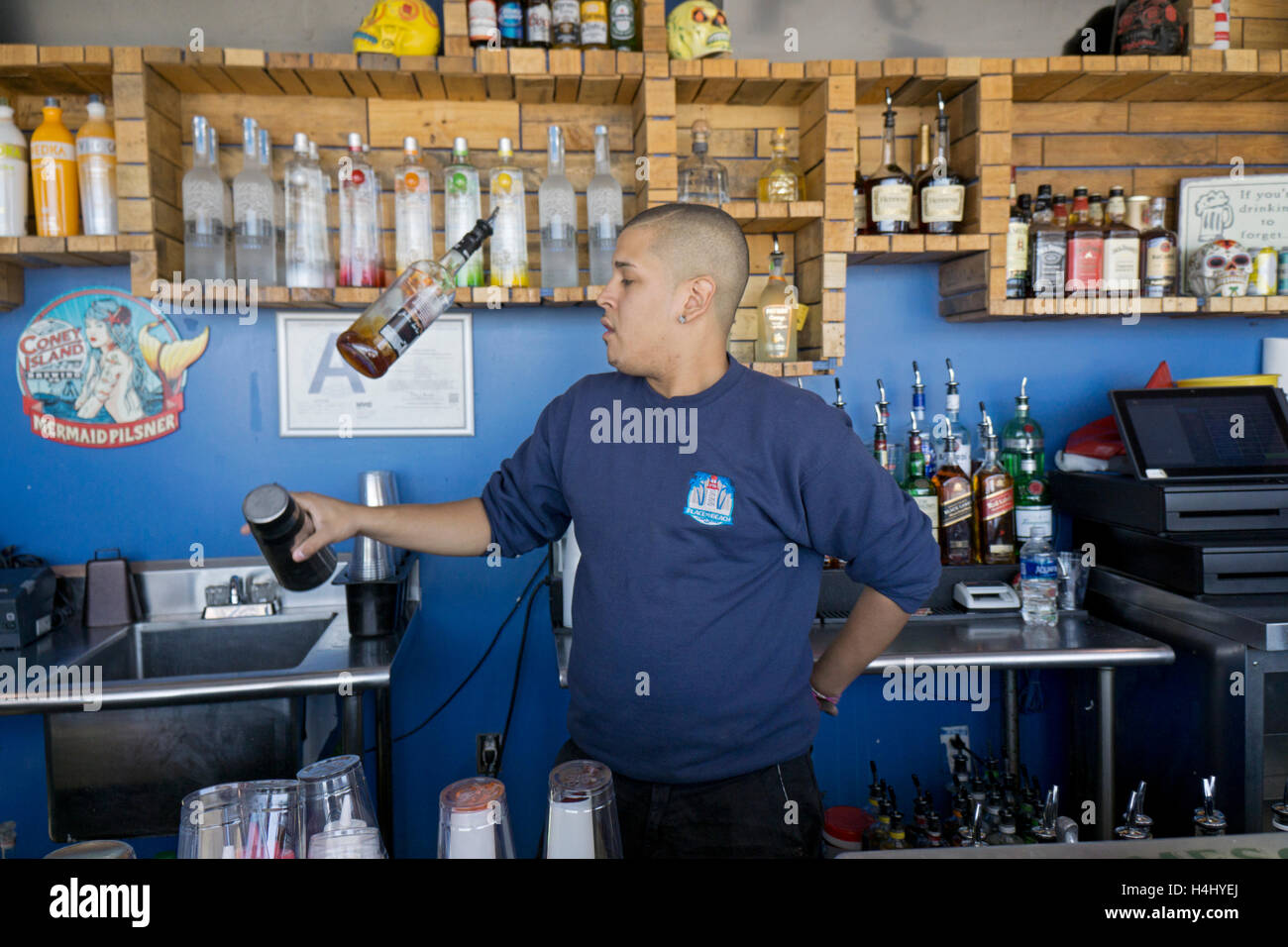 American liquor bar hires stock photography and images Alamy