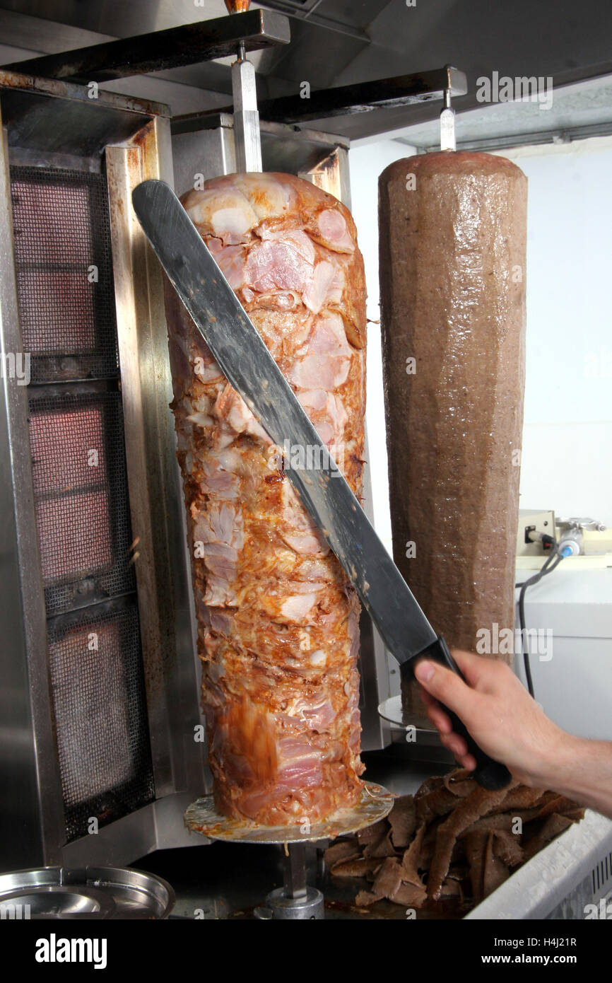 chicken-and-lamb-doner-kebab-H4J21R.jpg