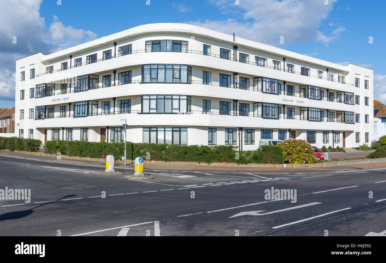 Onslow Court. Art Deco modern block of flats in Worthing, West Sussex, England, UK. Stock Photo