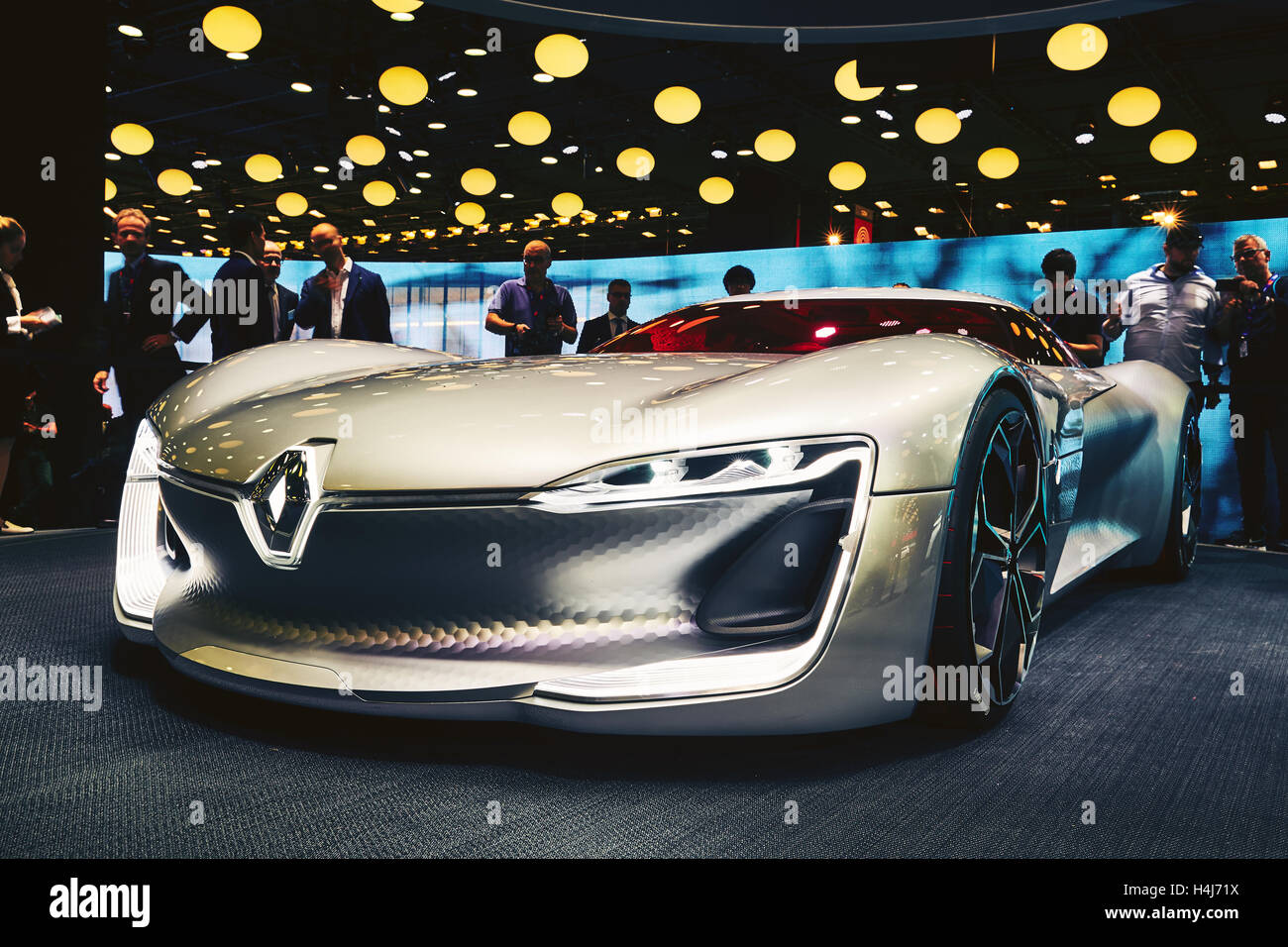 Renault concept hi-res stock photography and images - Alamy