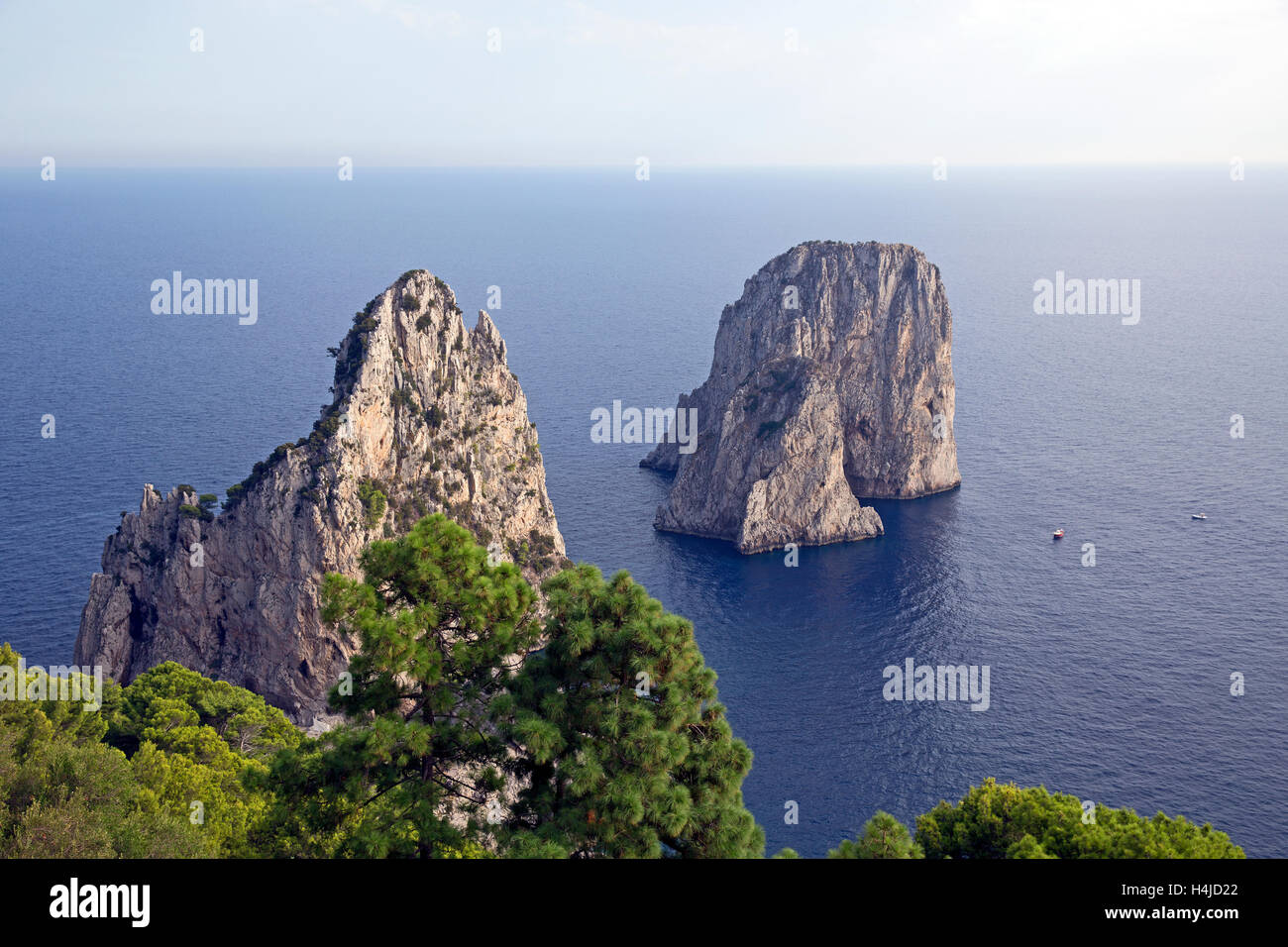 Faraglioni rocks in Capri Stock Photo - Alamy