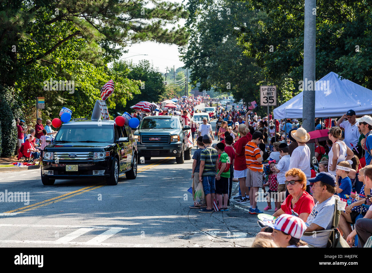 4th of july parade hires stock photography and images Alamy
