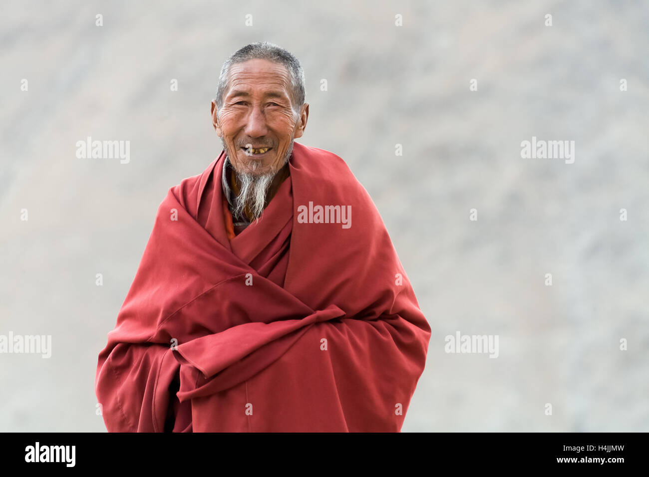 Mahayana monk china hi-res stock photography and images - Alamy