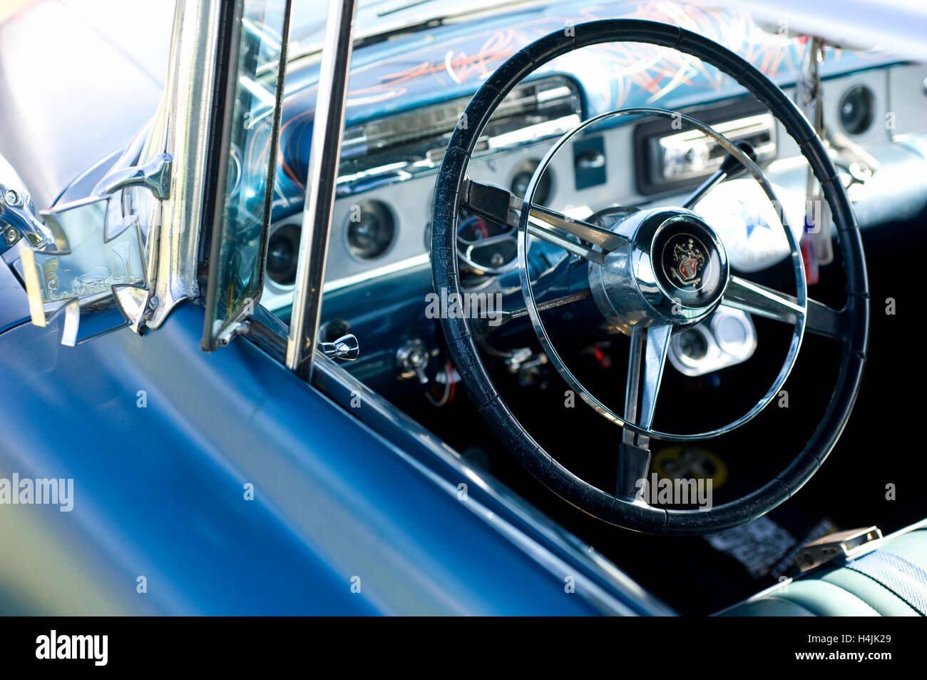 Kustom Kulture 2010, hot rods, custom cars, vintage cars and choppers