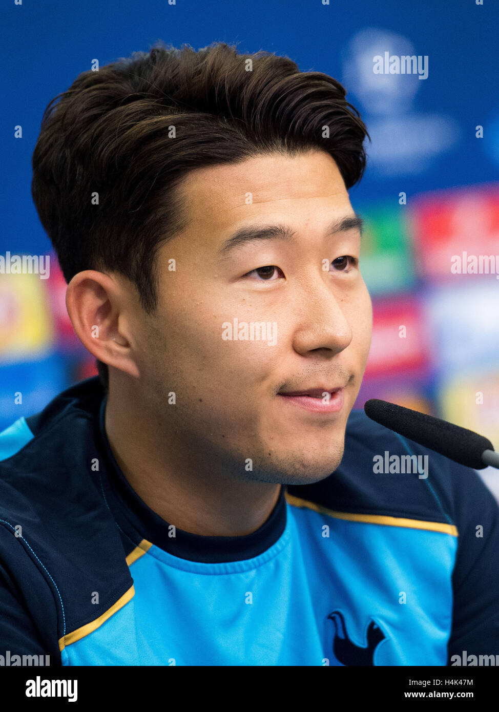Son Heung Min Hairstyle / Heung Min Son Shows Off New Haircut After