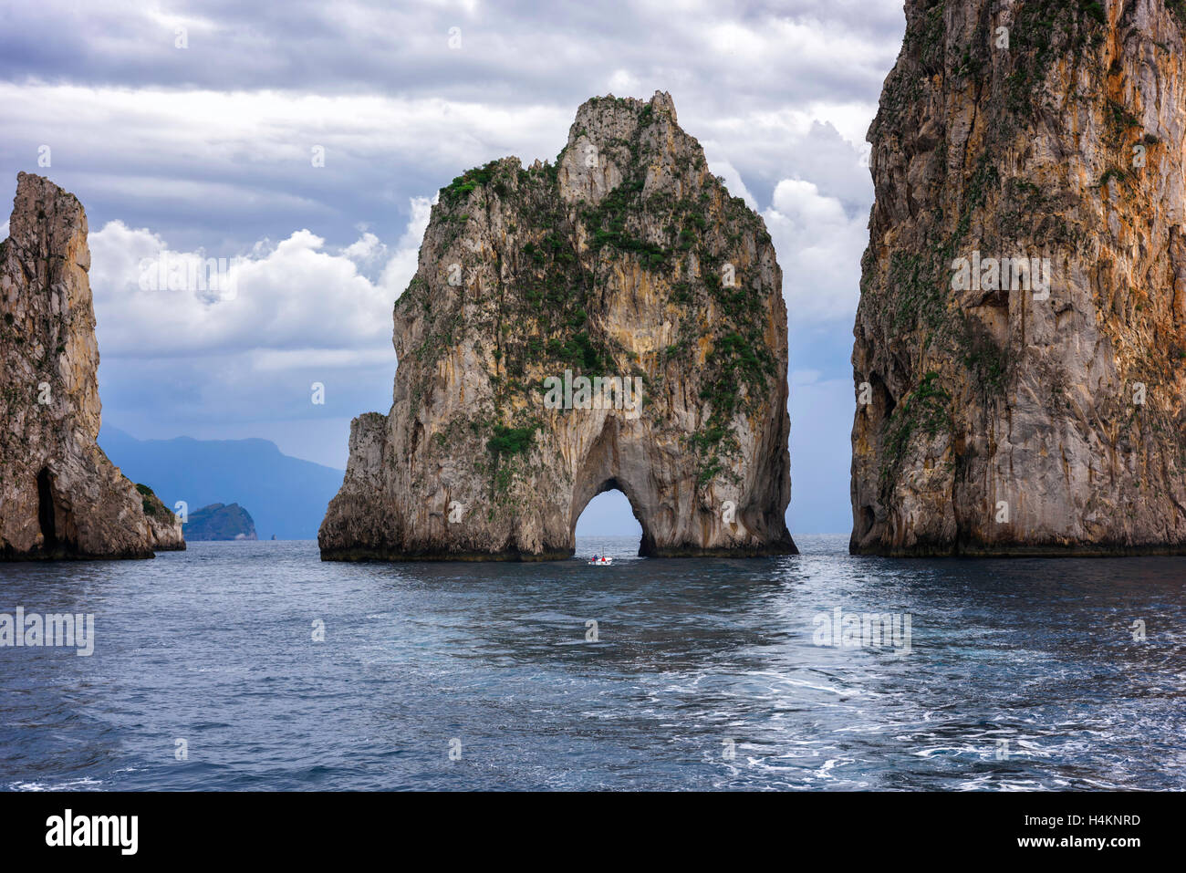 Capri arch hi-res stock photography and images - Alamy