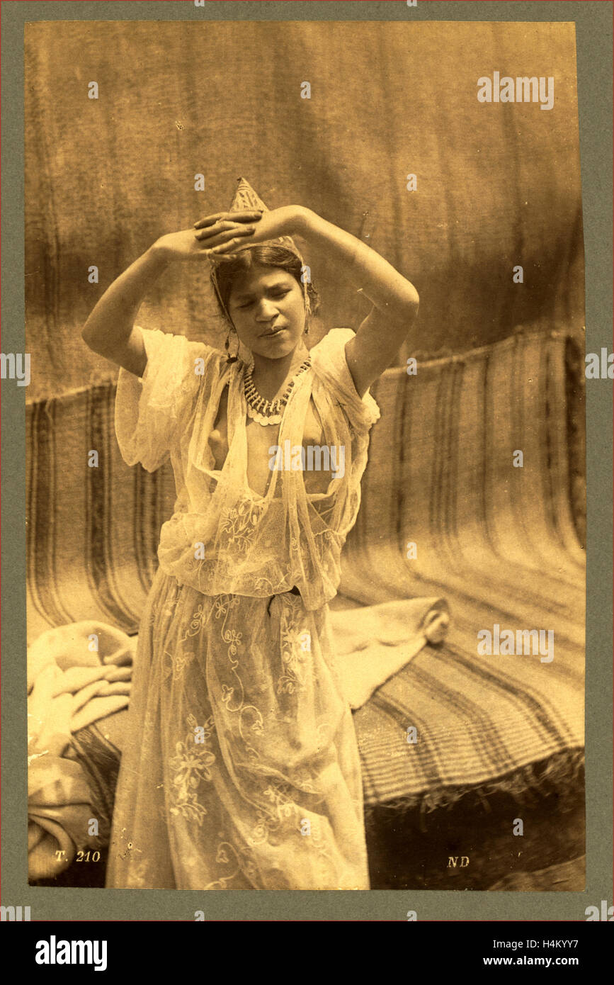 Algeria. Tlemcen, Young Moorish Woman, the Neurdein Photographs of Algeria Including Byzantine and Roman Ruins in Tébessa Stock Photo