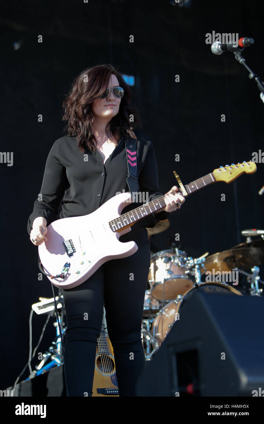 Brandy singer hires stock photography and images Alamy