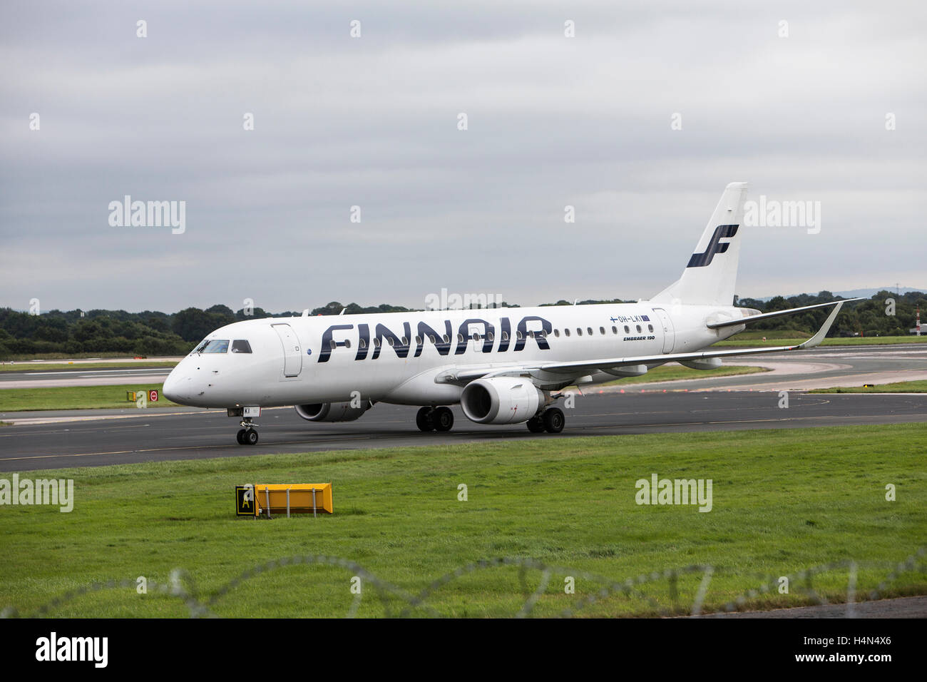 Finnair Embraer ERJ -190LR Aircraft at Manchester Ringways Airport Stock Photo
