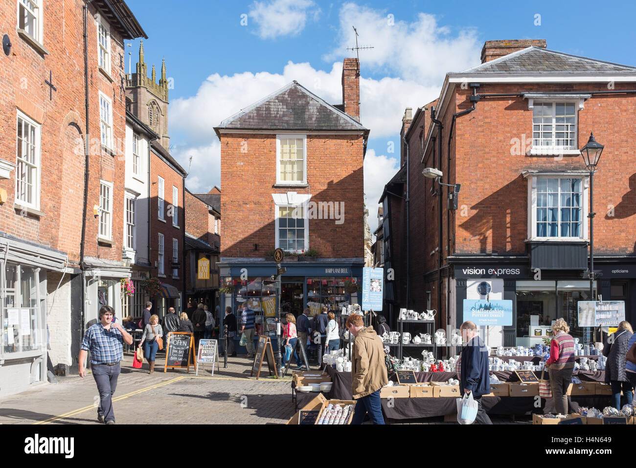 Castle Square in Ludlow Stock Photo Alamy
