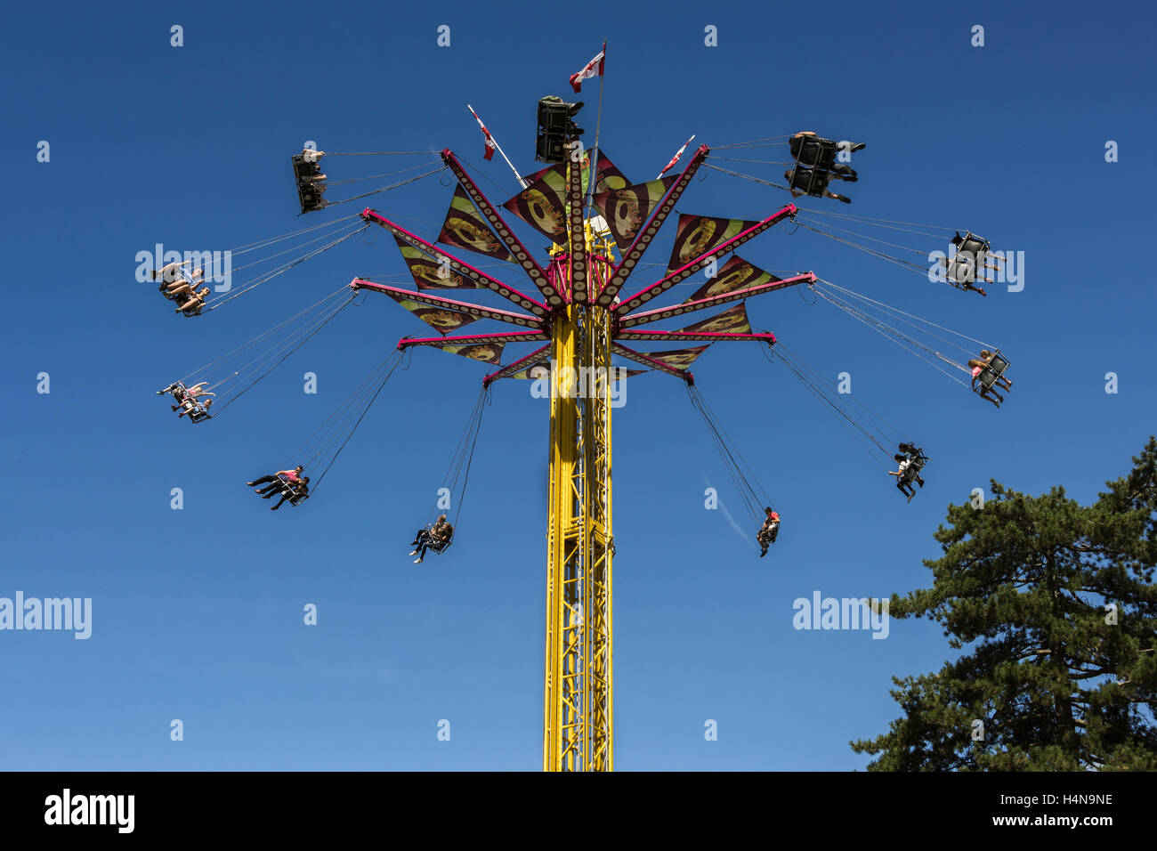 Vertigo Swing Ride At The Pacific National Exhibition