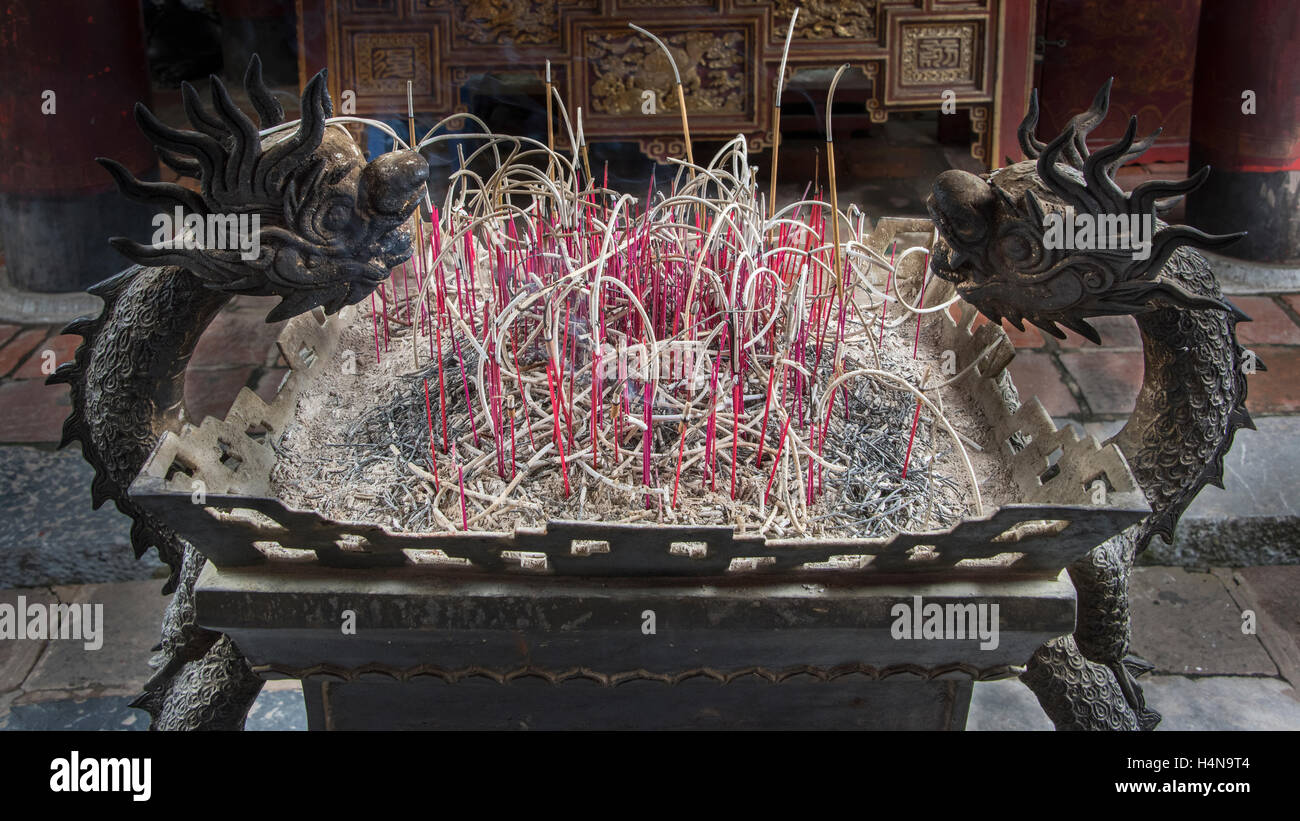 Dragon incense burner, Temple of Confucious, Hanoi, Vietnam Stock Photo