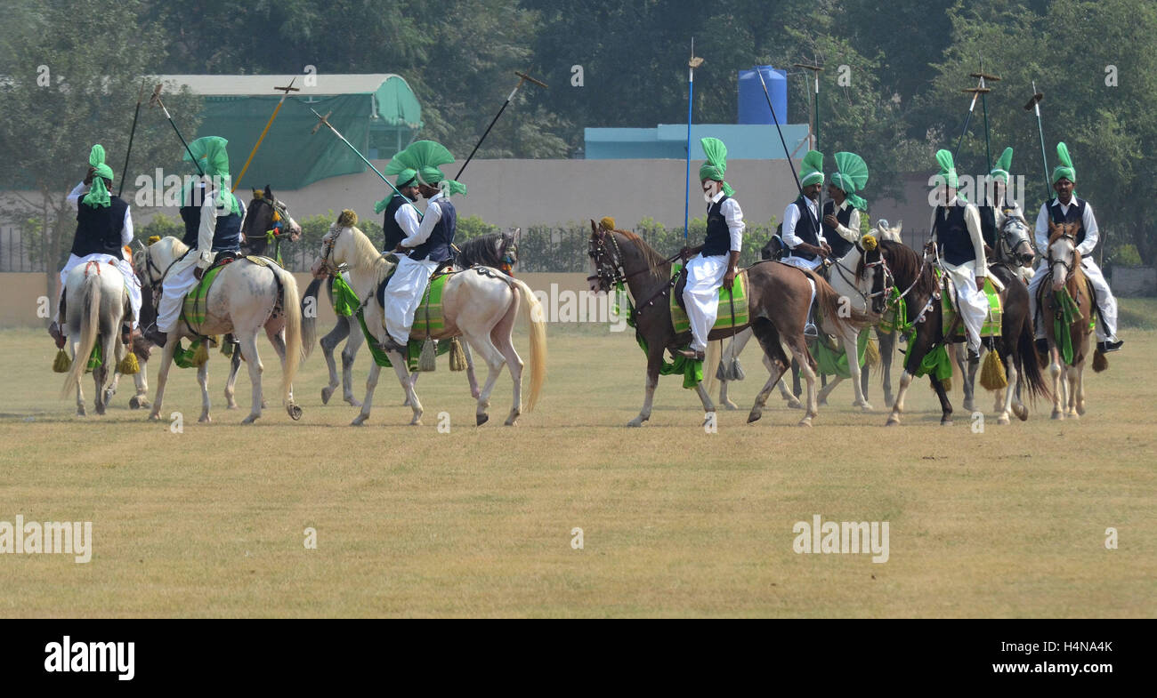 Lahore, Pakistan. 17th Oct, 2016. Pakistani horse rider player in