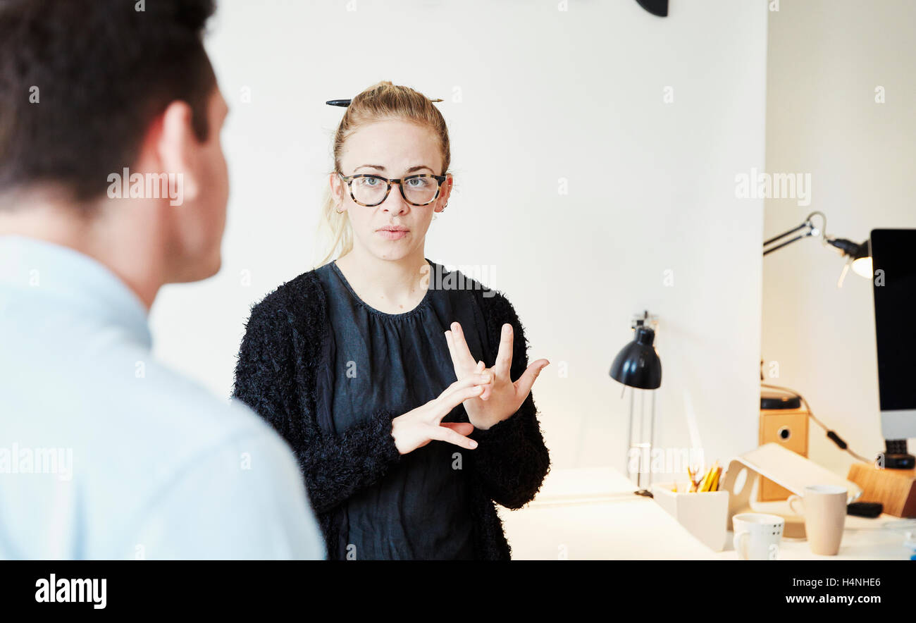 Man and woman in an office hi-res stock photography and images - Alamy