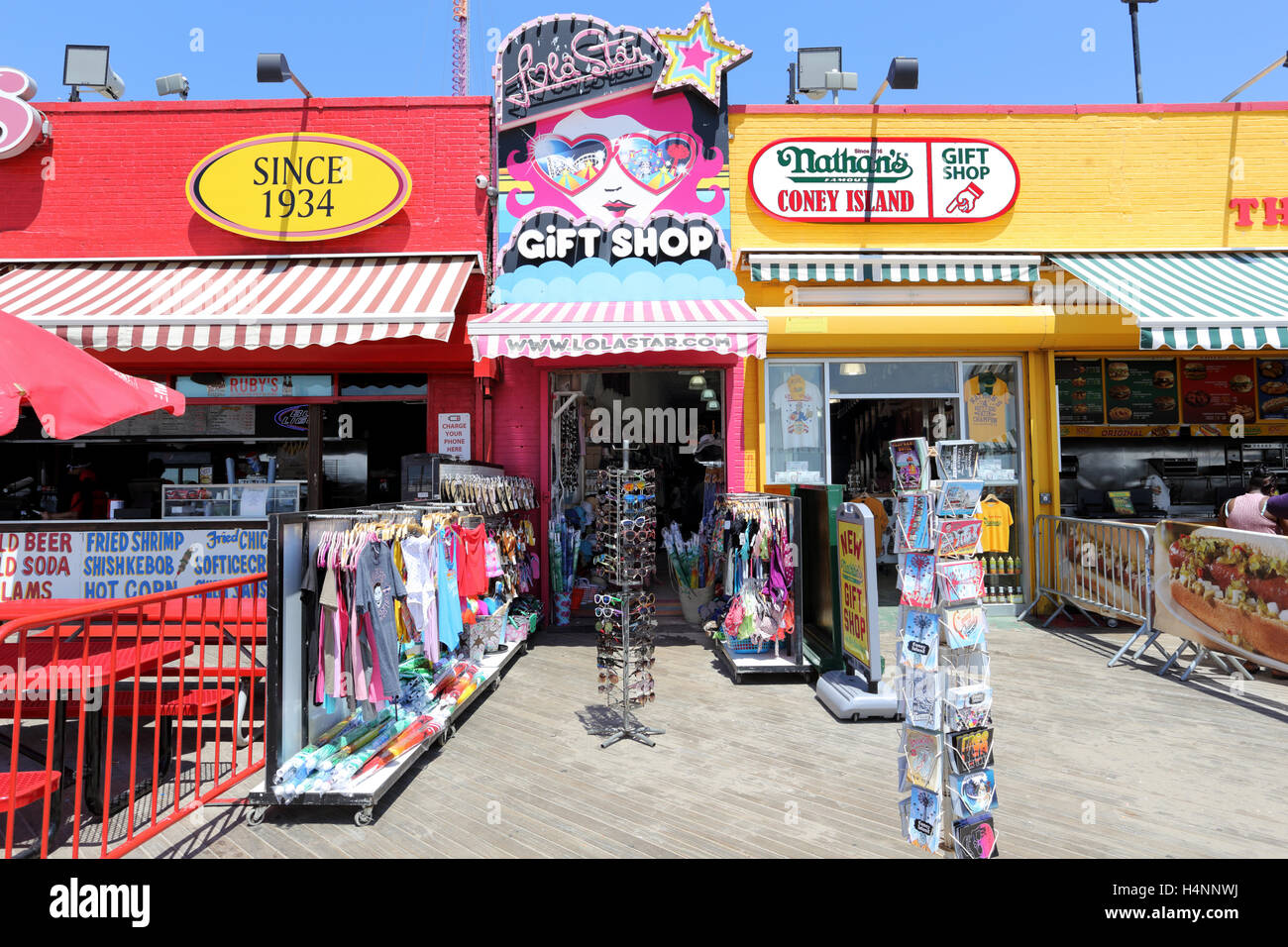 Gift shop Coney Island boardwalk Brooklyn New York City Stock Photo Alamy