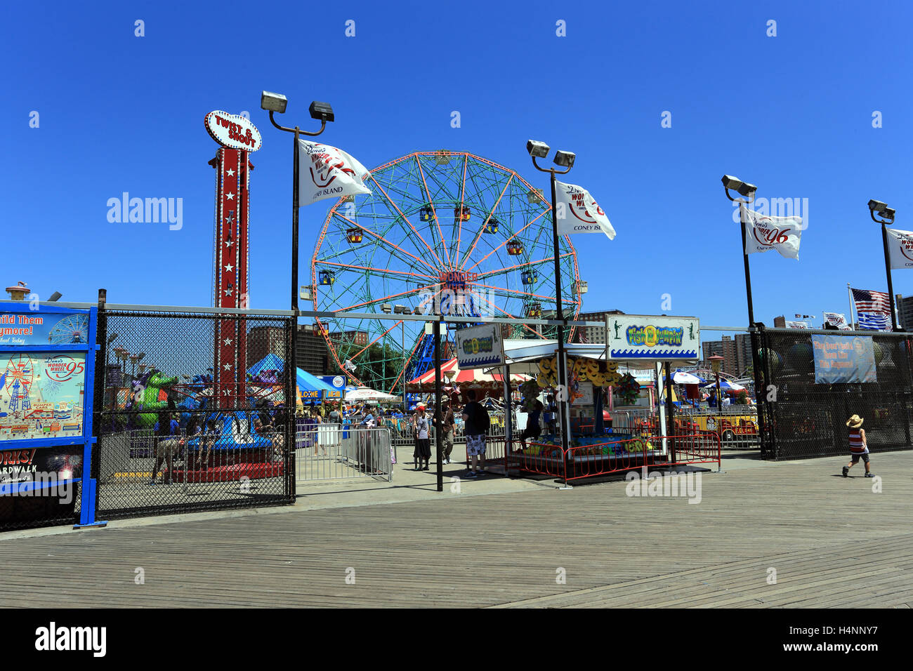 Coney island arcade hires stock photography and images Alamy