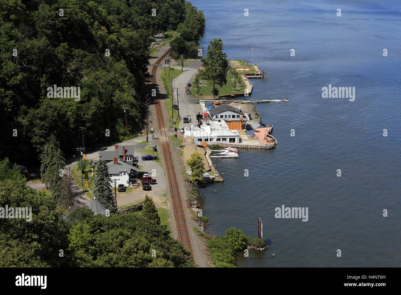 Hudson River waterfront Highland New York Stock Photo Alamy