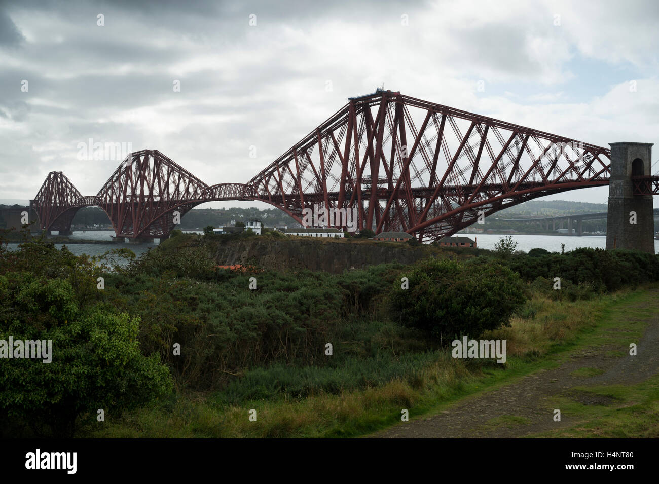 The Forth Rail Bridge, North Queensferry, Fife, Scotland. Stock Photo