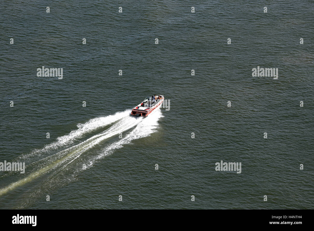 Pleasure boating on the Hudson River off of Poughkeepsie New York Stock ...