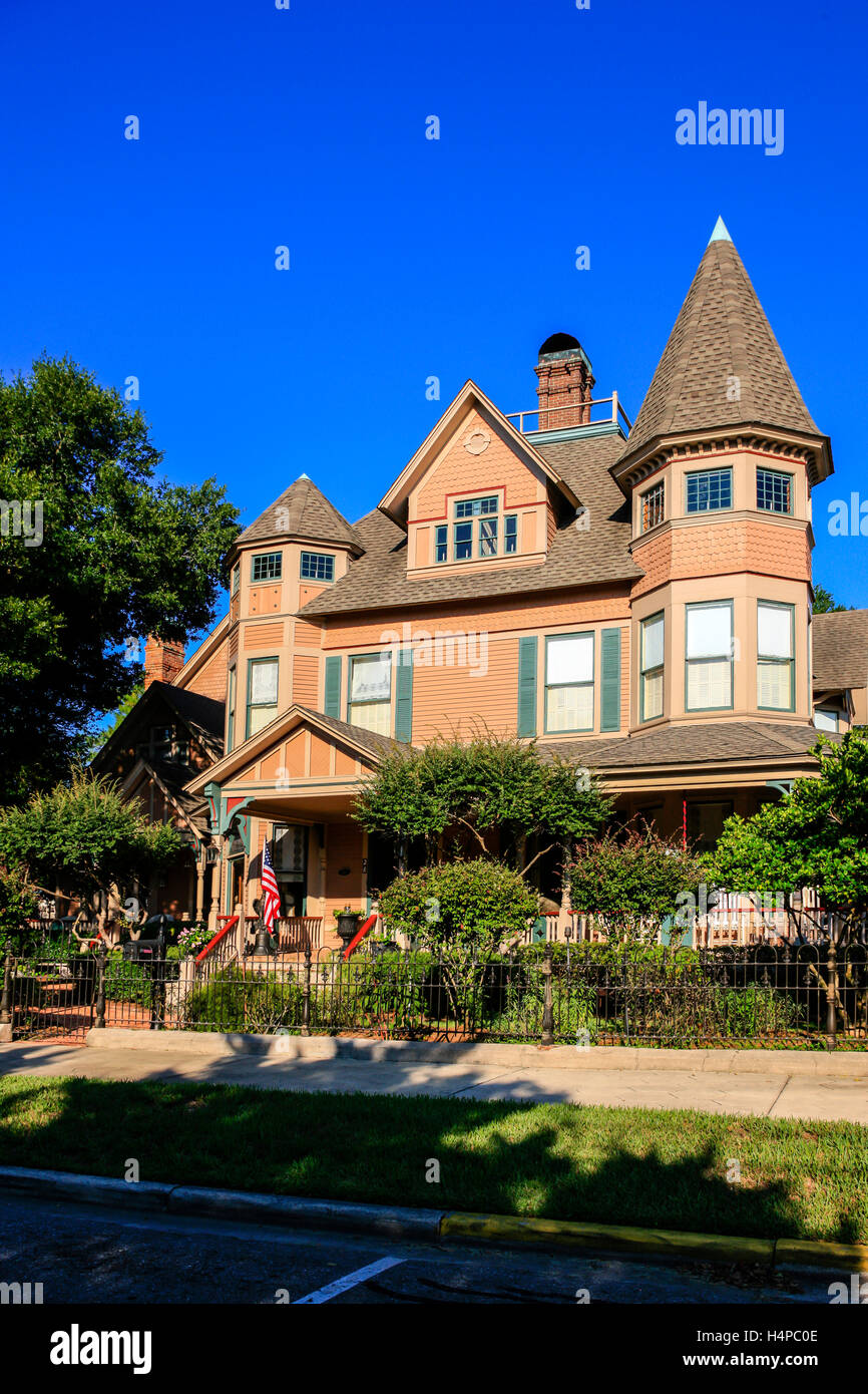 Turreted home on the corner of S 7th and Ash in the historic district of Fernandina Beach City in Florida Stock Photo