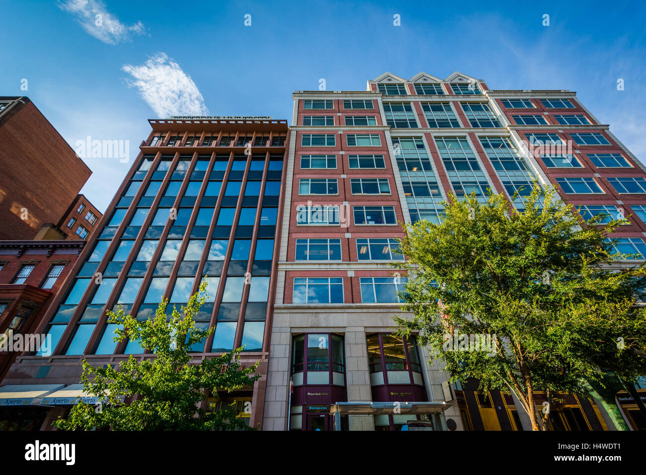 Lsb Building Dc Buildings along washington street hi-res stock photography and images ...
