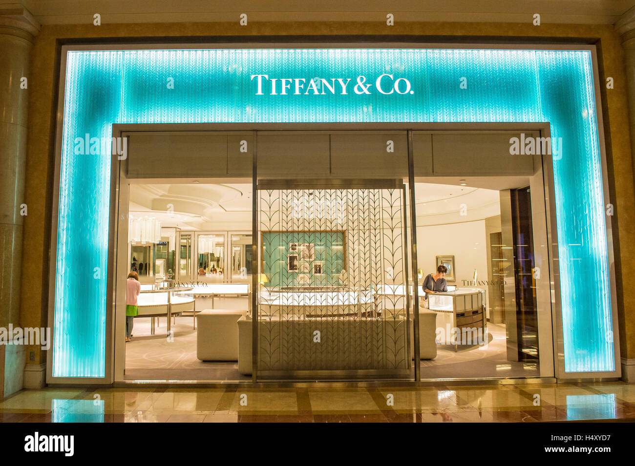 Tiffany s store editorial photo. Image of buying, retail - 70491546